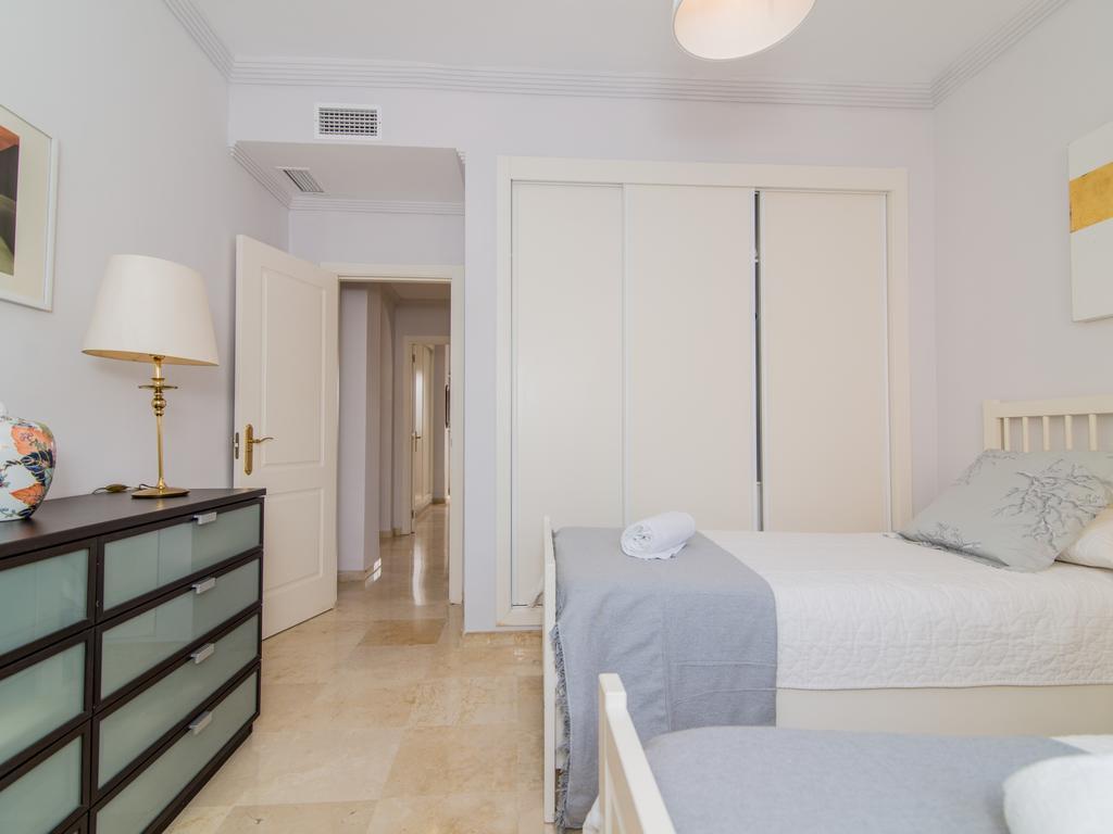River Garden Spacious Penthouse Marbella Esterno foto